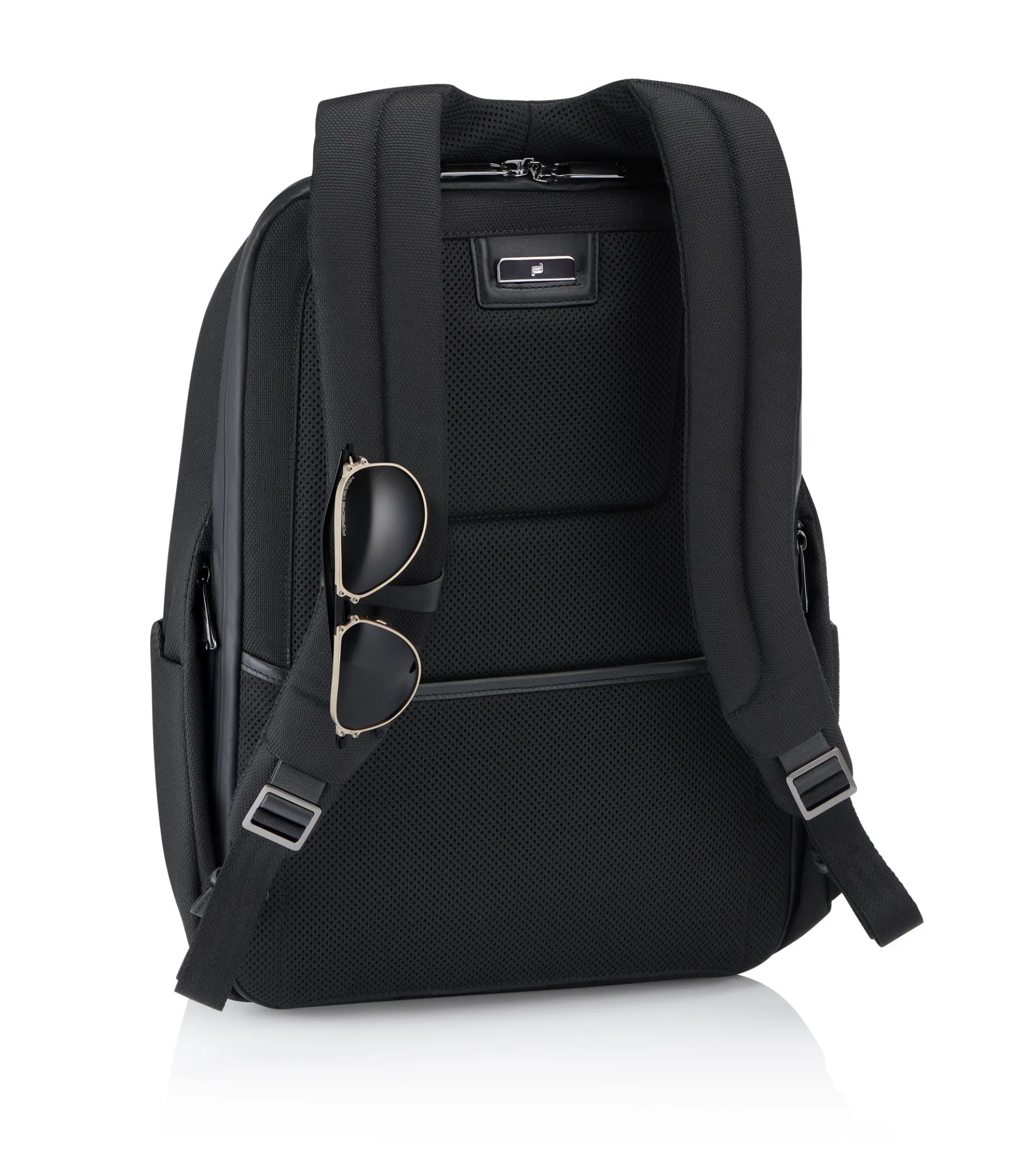 Roadster Nylon Backpack M