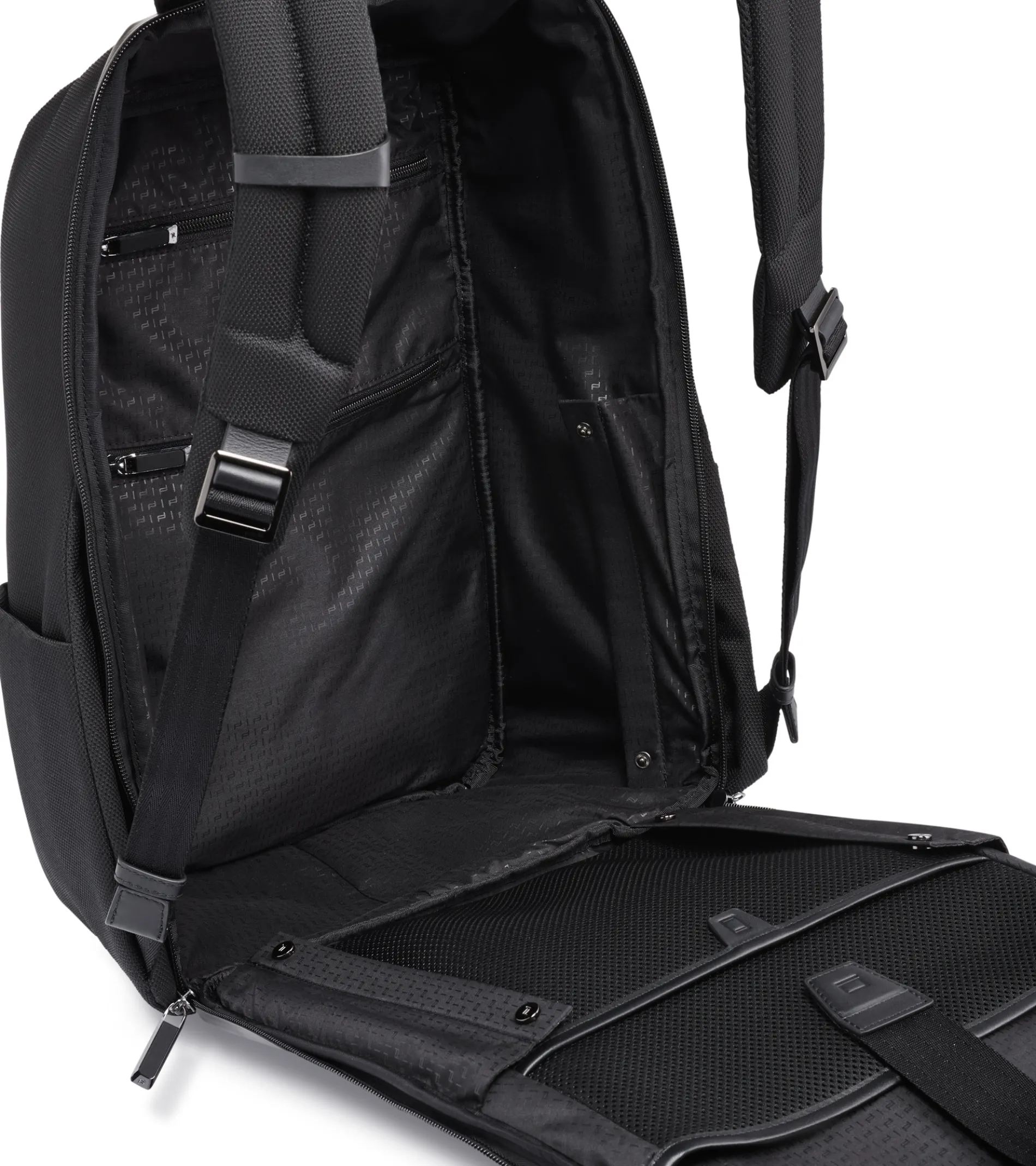 Roadster Nylon Backpack M