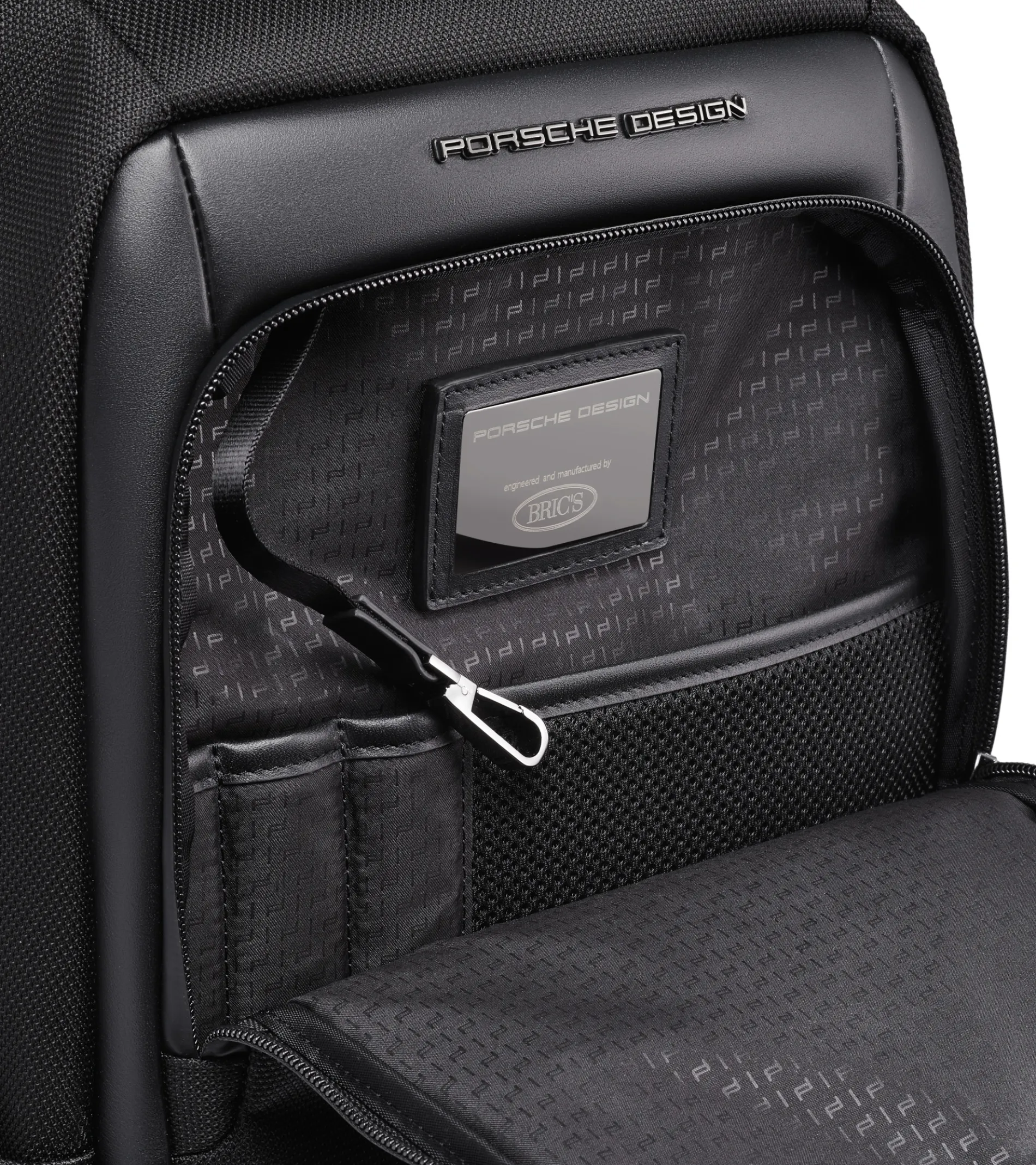 Roadster Nylon Backpack M