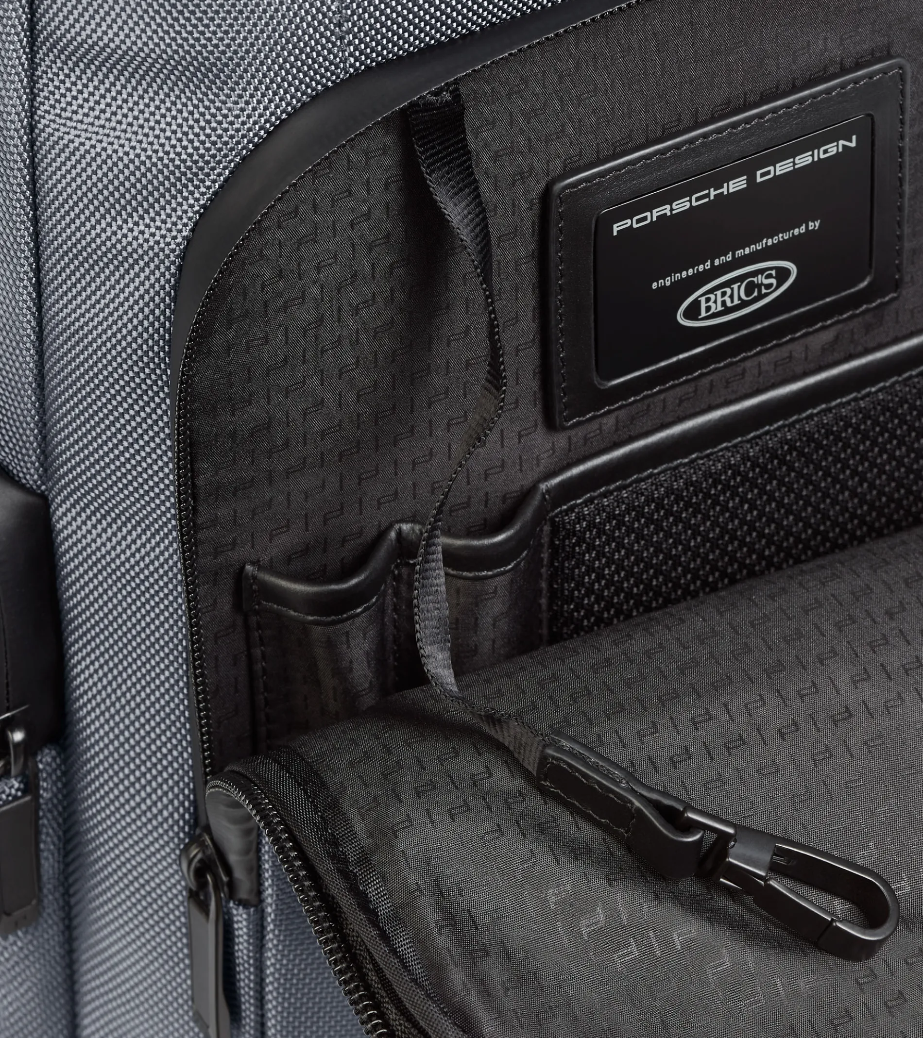 Roadster Pro Backpack M1