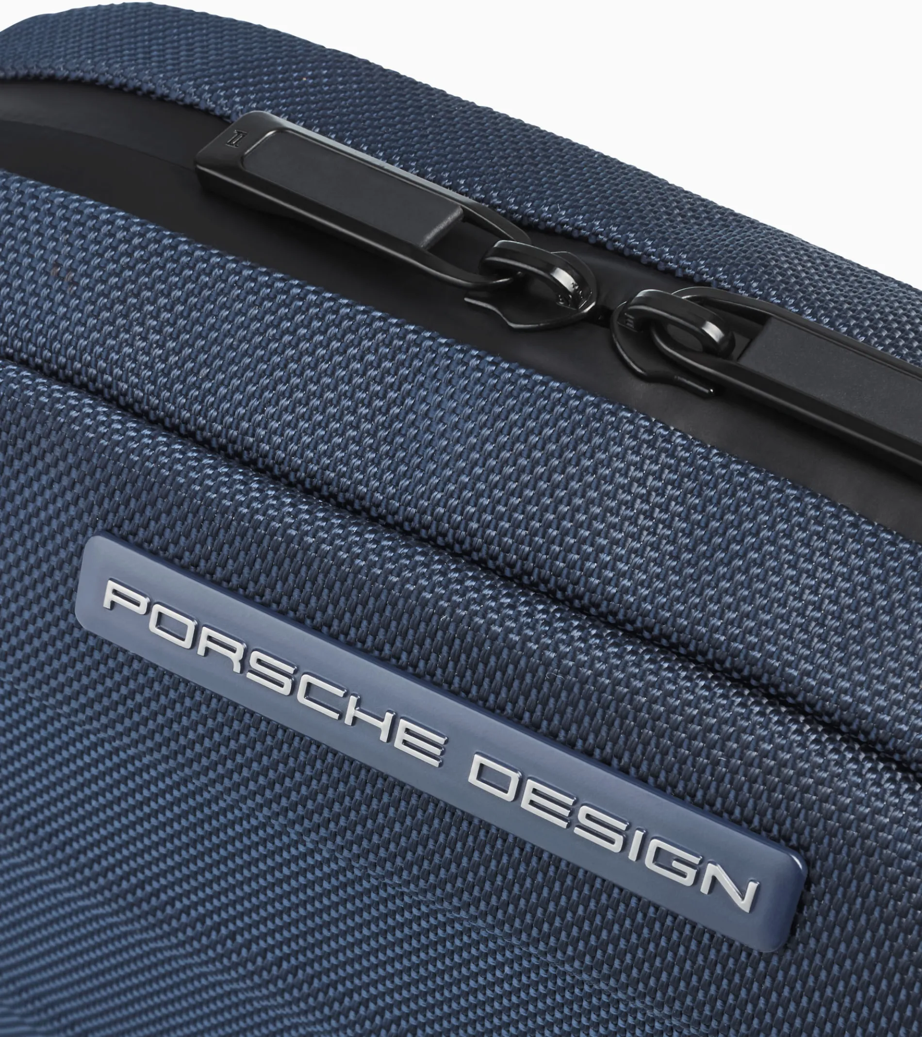 Roadster Pro Shoulder Bag Xs