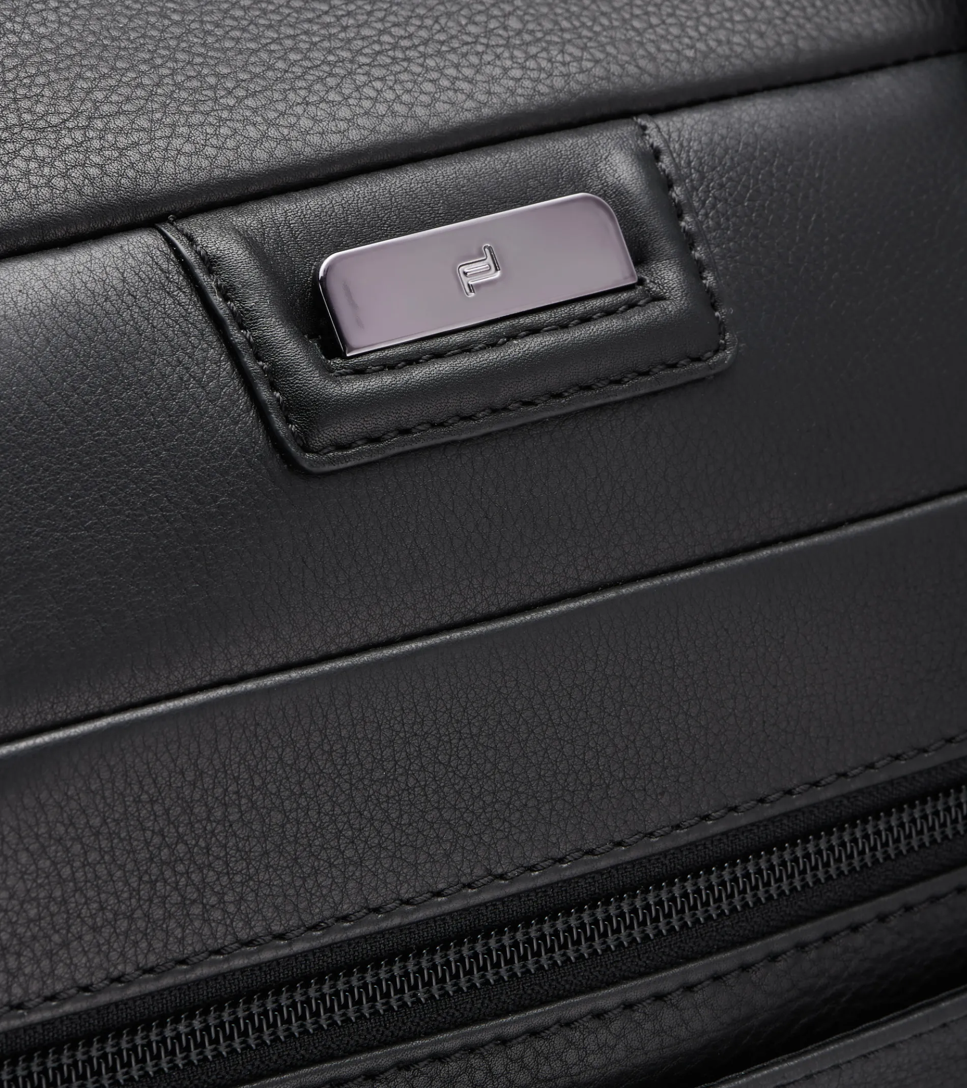 Roadster Leather Weekender