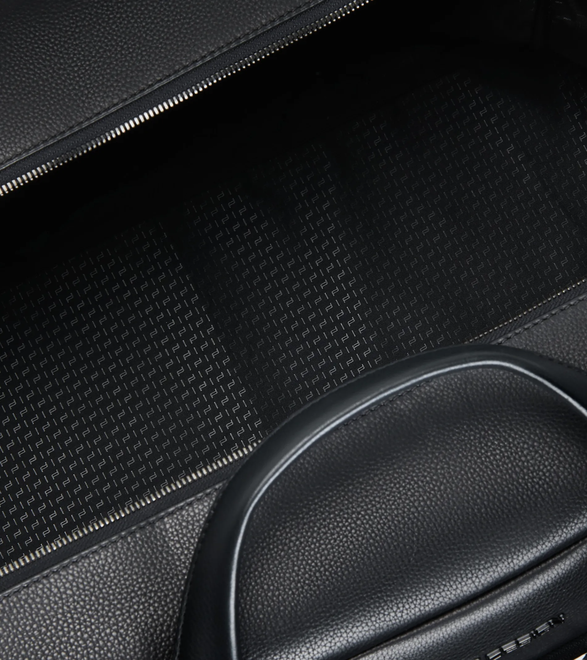 Roadster Leather Weekender