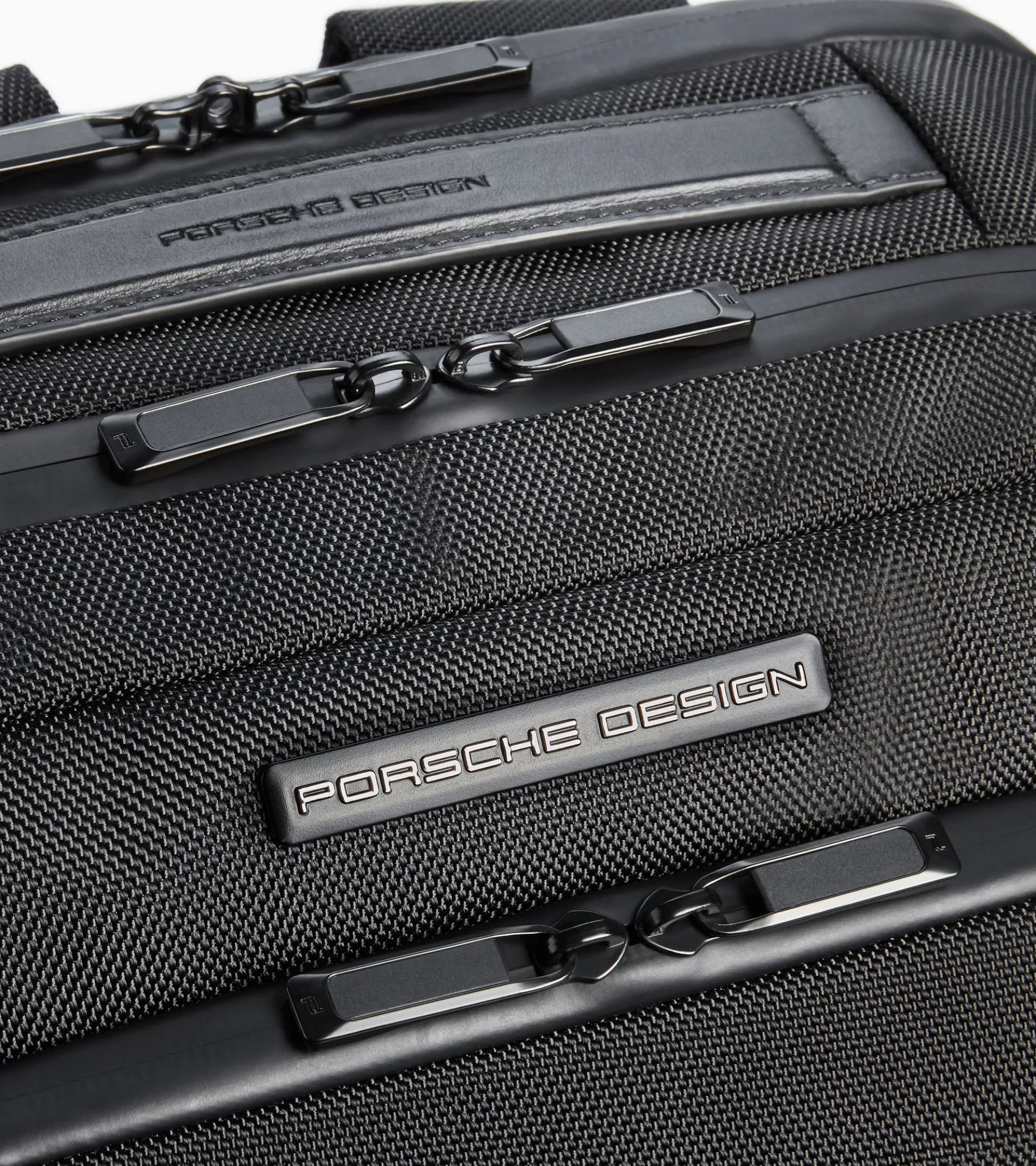 Roadster Pro Backpack L